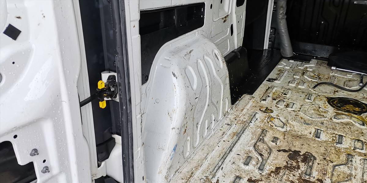 RAM VAN 1000 CARGO LARGE 1.3 - Imagen 34