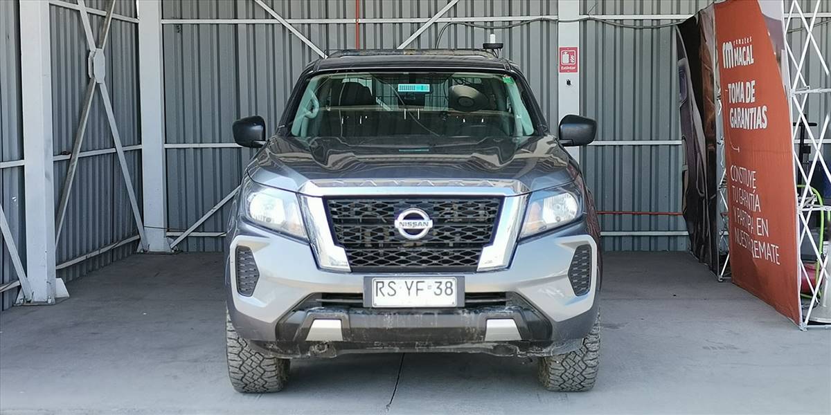 NISSAN NAVARA D CAB MT 4X4 2.3 - Imagen 9
