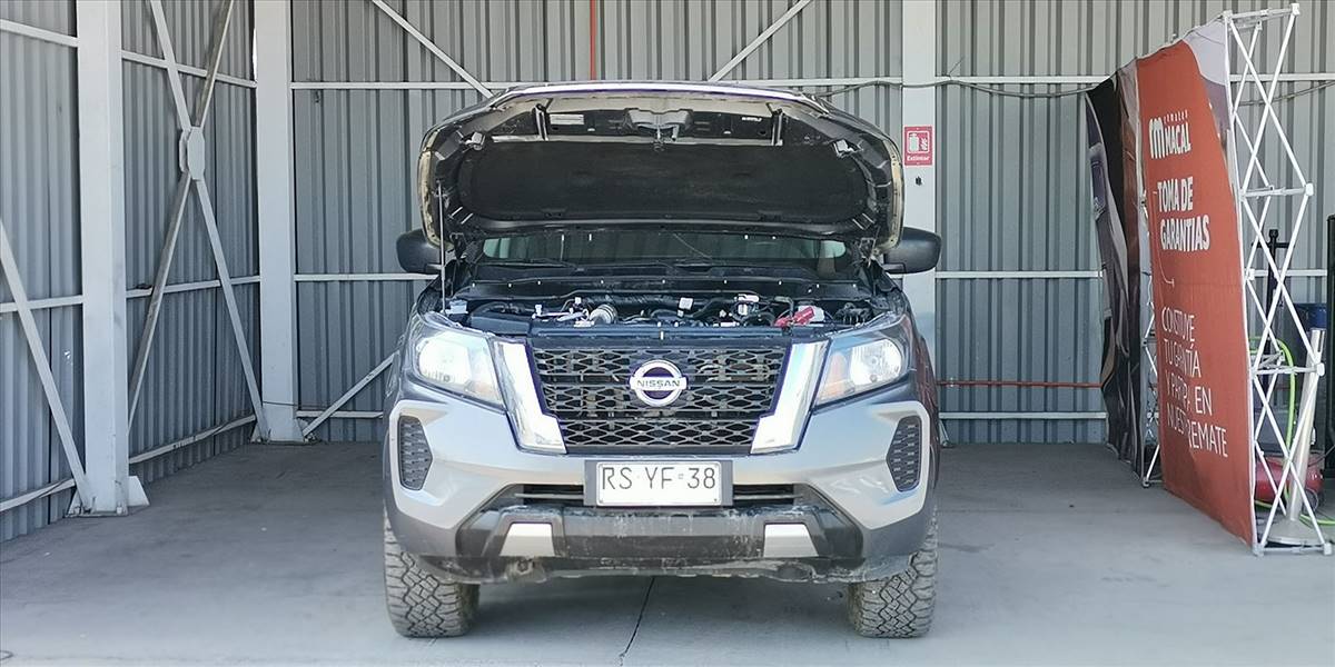 NISSAN NAVARA D CAB MT 4X4 2.3 - Imagen 13