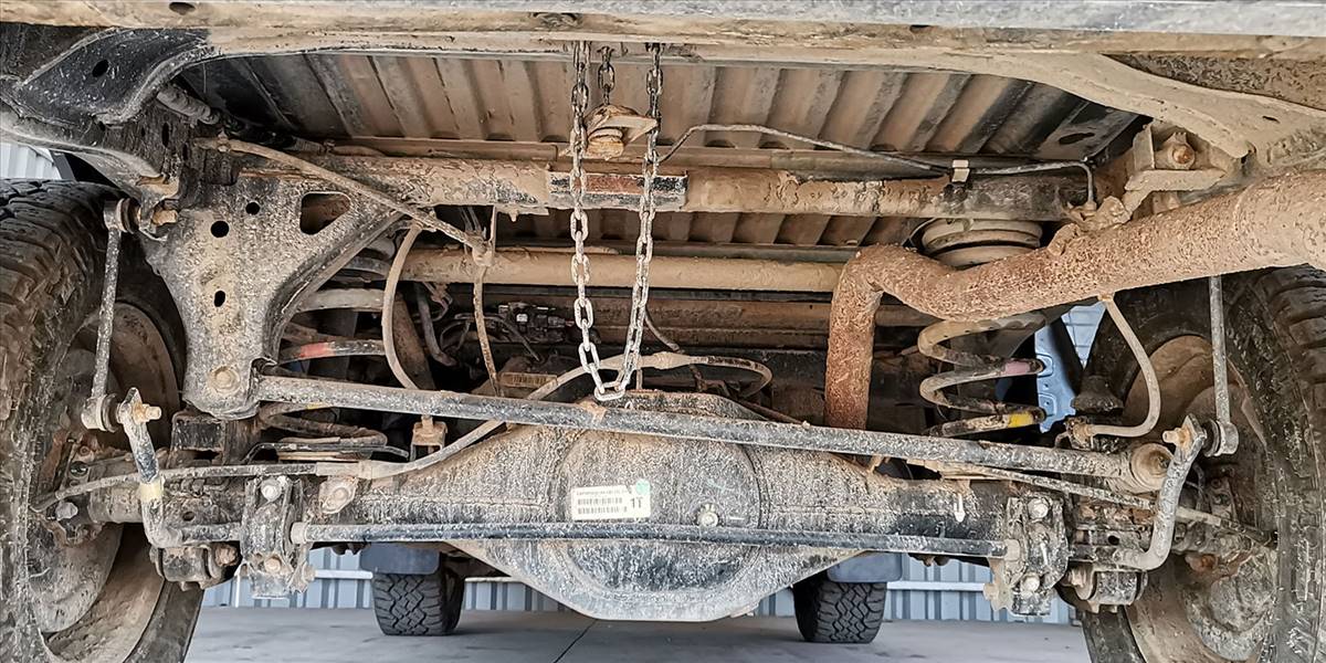 NISSAN NAVARA D CAB MT 4X4 2.3 - Imagen 17