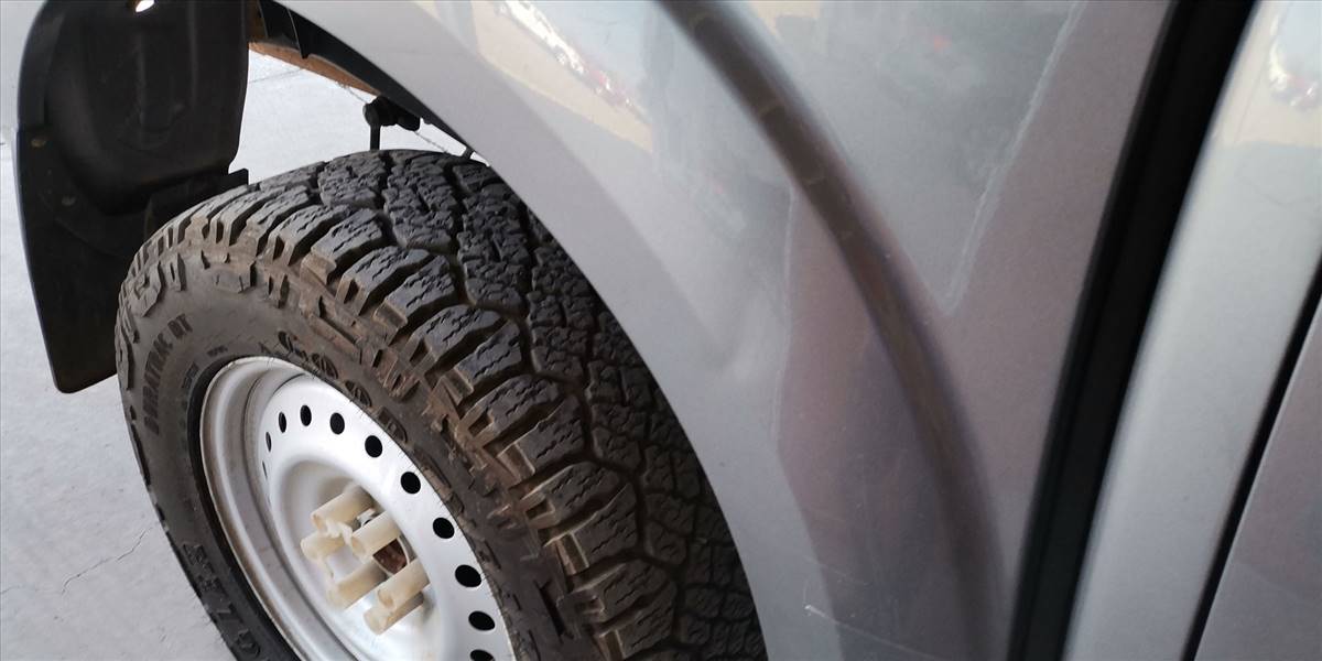 NISSAN NAVARA D CAB MT 4X4 2.3 - Imagen 42