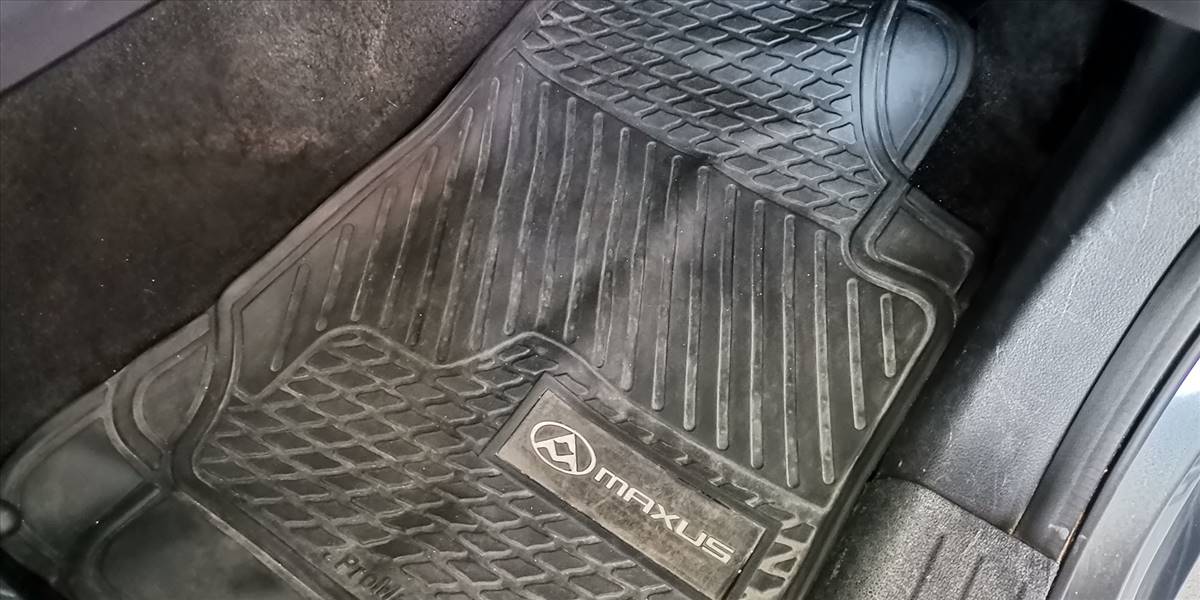 MAXUS T60 DCAB 4X4 2.8 - Imagen 31