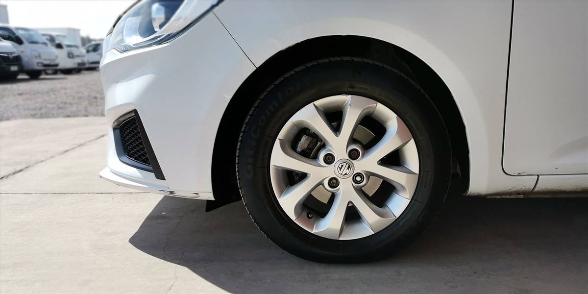 MG 3 1.5 AT - Imagen 16