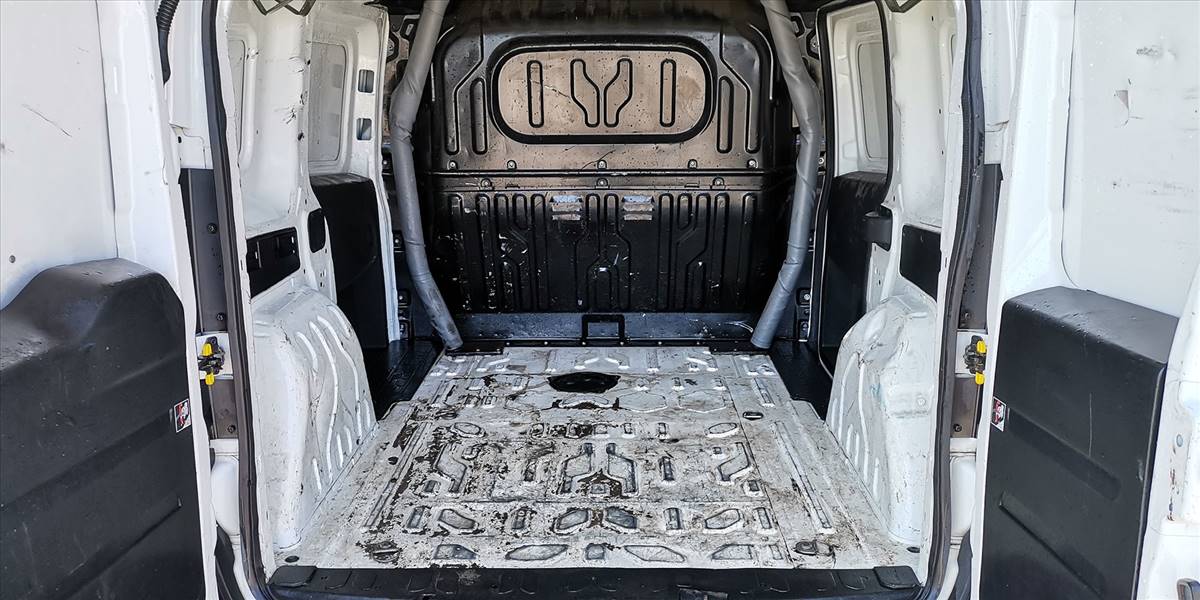 RAM VAN 1000 1.3 - Imagen 14