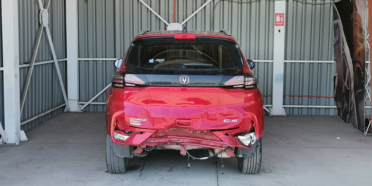 CHANGAN CS15 HB 4X2 1.5 - Imagen 12