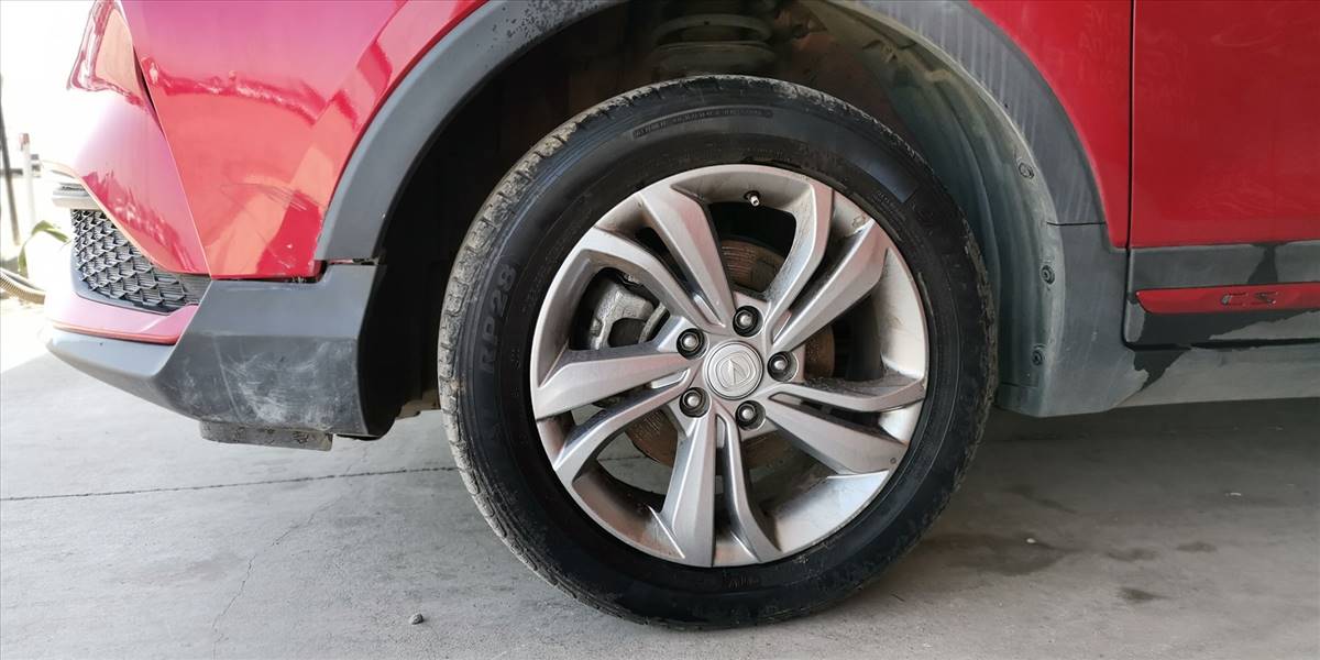 CHANGAN CS15 HB 4X2 1.5 - Imagen 18
