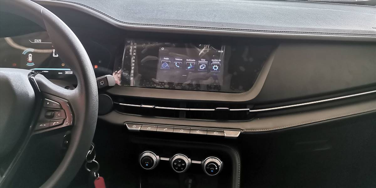 CHANGAN CS15 HB 4X2 1.5 - Imagen 23