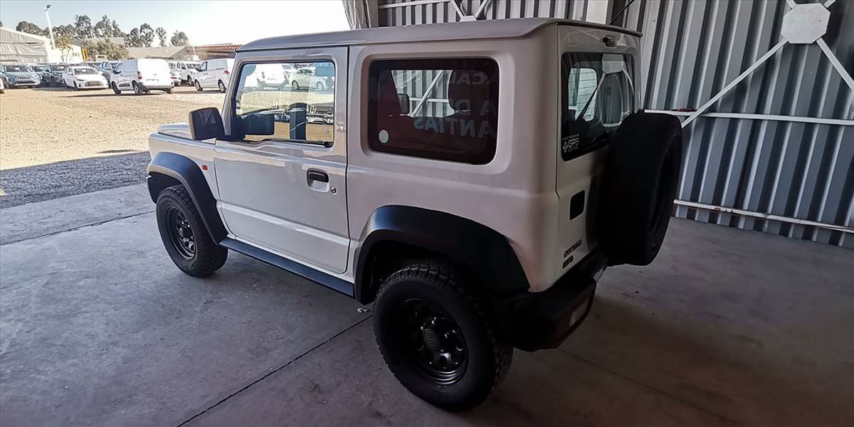 SUZUKI JIMNY GL 4X4 1.5 - Imagen 10