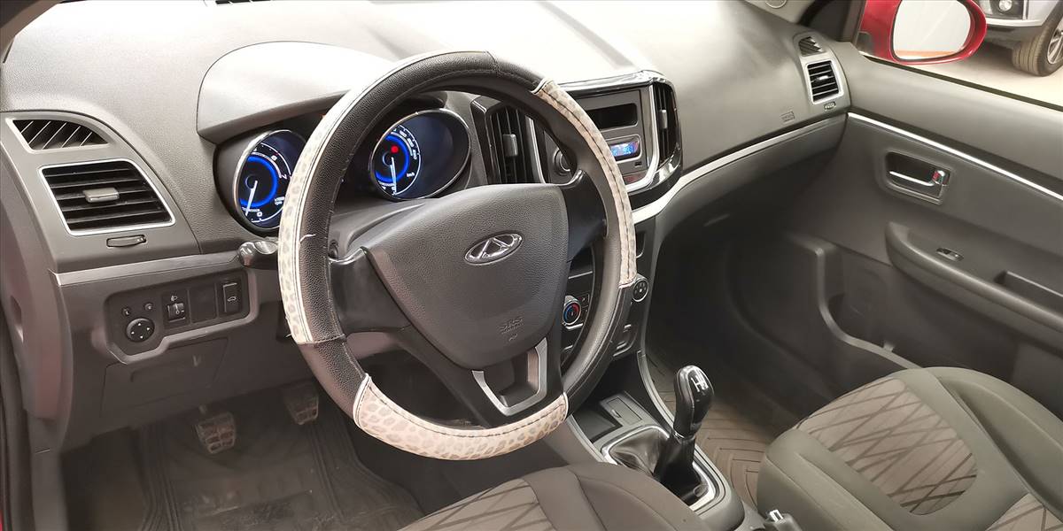 CHERY ARRIZO 3 GLS 1.5 - Imagen 21