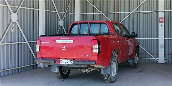 MITSUBISHI L200 KATANA CRT 4X4 2.4 - Imagen 16