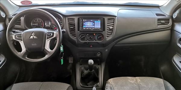 MITSUBISHI L200 KATANA CRT 4X4 2.4 - Imagen 39