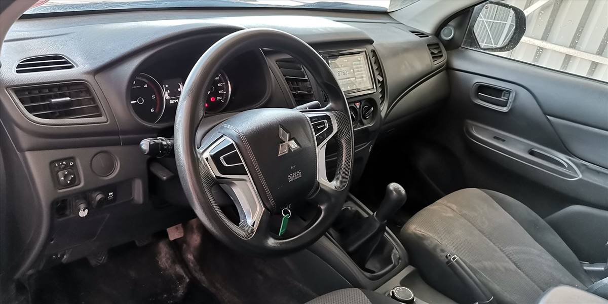 MITSUBISHI L200 KATANA CRT 4X4 2.4 - Imagen 102