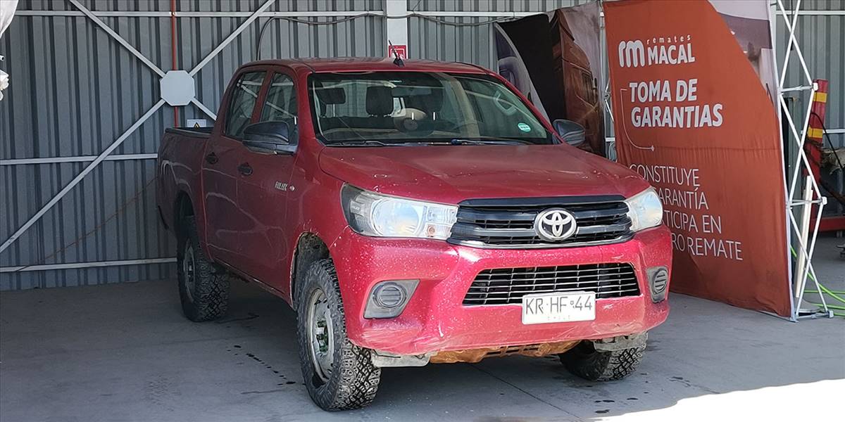 TOYOTA HI LUX D CAB 2.4 - Imagen 2
