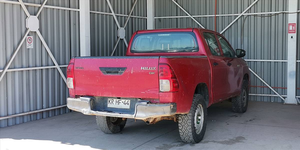 TOYOTA HI LUX D CAB 2.4 - Imagen 5