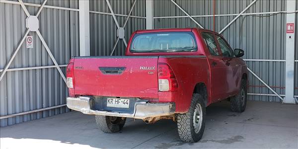 TOYOTA HI LUX D CAB 2.4 - Imagen 7