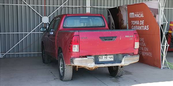 TOYOTA HI LUX D CAB 2.4 - Imagen 12