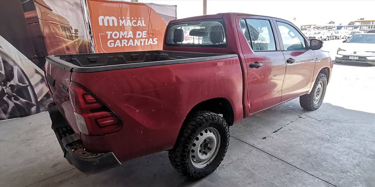 TOYOTA HI LUX D CAB 2.4 - Imagen 22