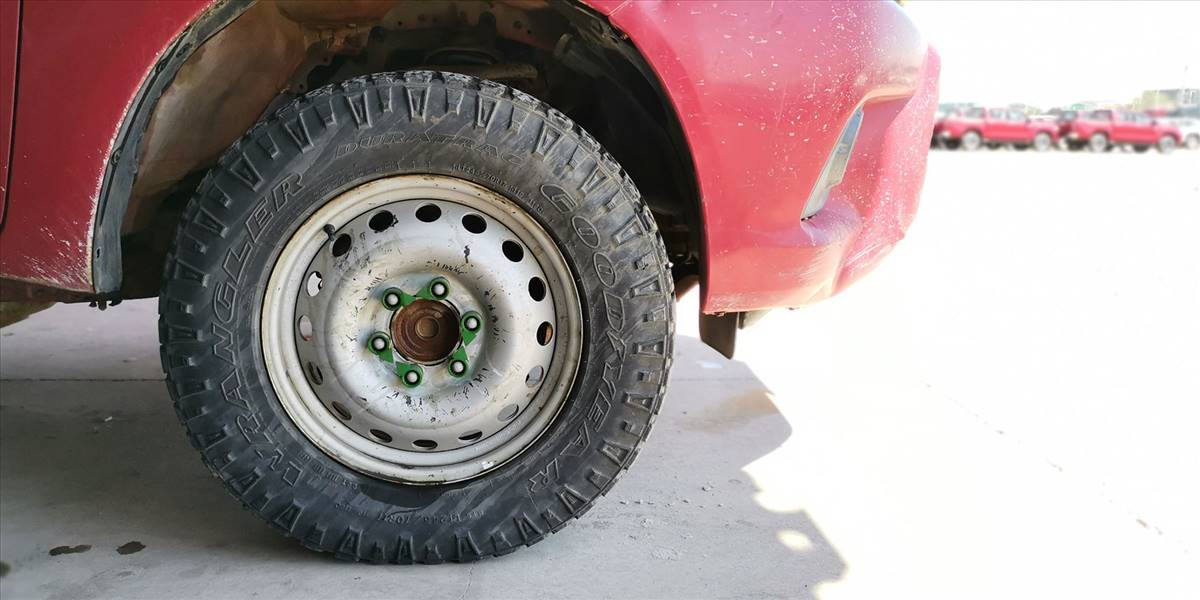 TOYOTA HI LUX D CAB 2.4 - Imagen 32