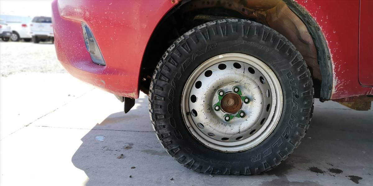 TOYOTA HI LUX D CAB 2.4 - Imagen 34