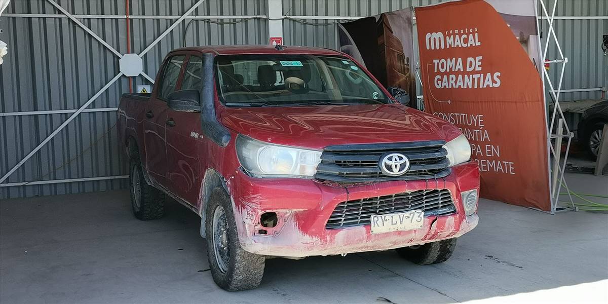 TOYOTA HILUX PICKUP 4P 4X4 2.4 - Imagen 2