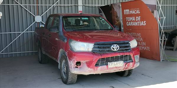 TOYOTA HILUX PICKUP 4P 4X4 2.4 - Imagen 5