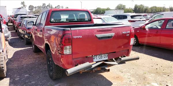 TOYOTA HILUX PICKUP 4P 4X4 2.4 - Imagen 19