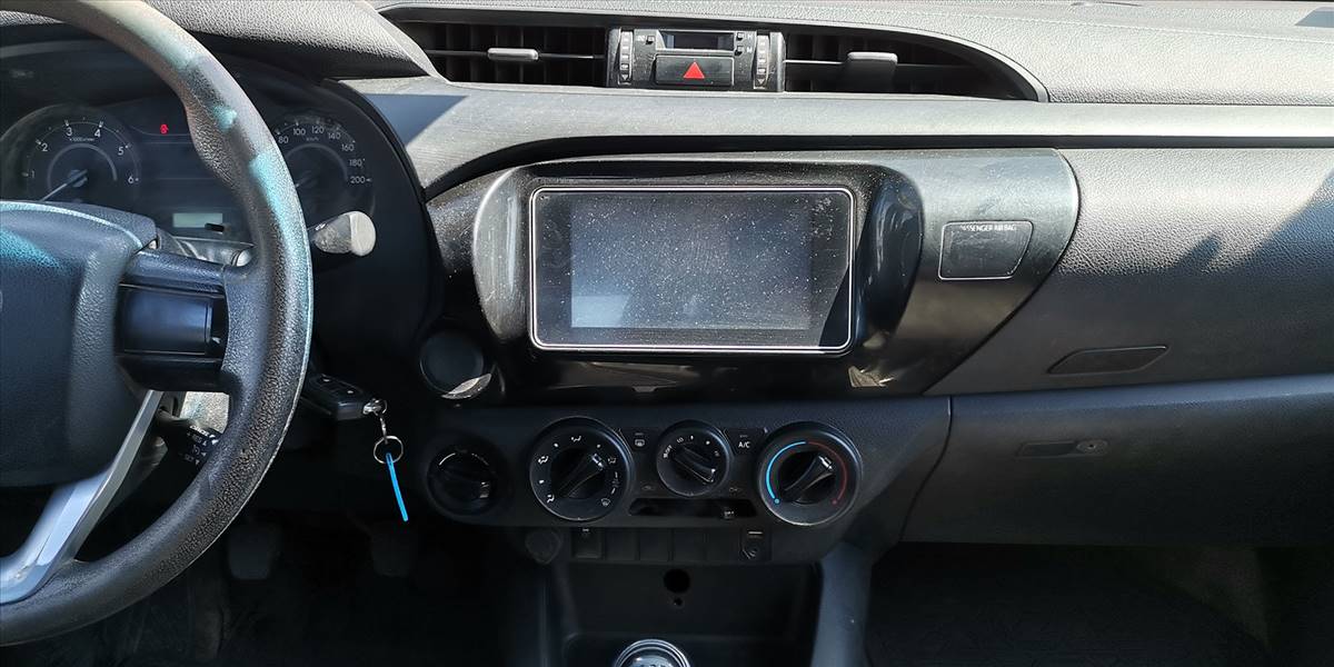 TOYOTA HILUX PICKUP 4P 4X4 2.4 - Imagen 46