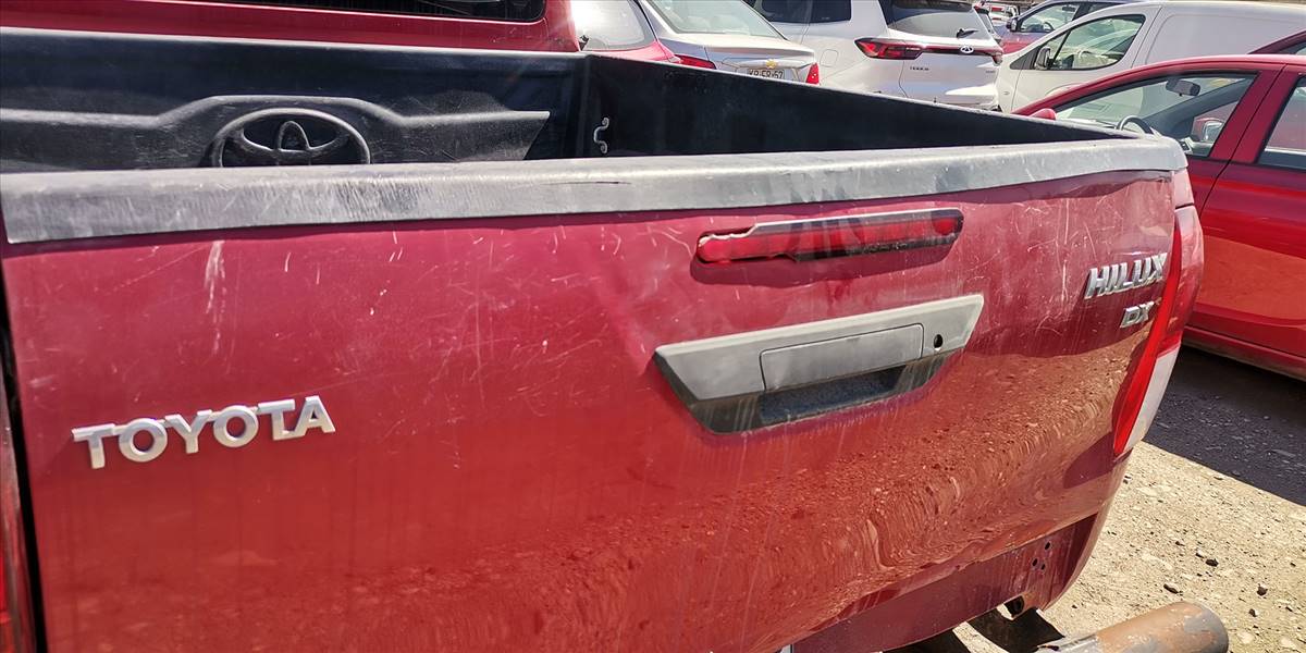 TOYOTA HILUX PICKUP 4P 4X4 2.4 - Imagen 76