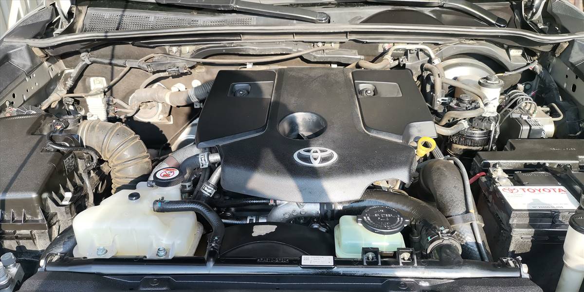TOYOTA HI LUX DCAB 4X2 2.4 - Imagen 17