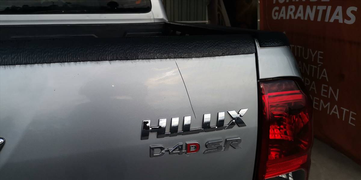 TOYOTA HI LUX DCAB 4X2 2.4 - Imagen 36