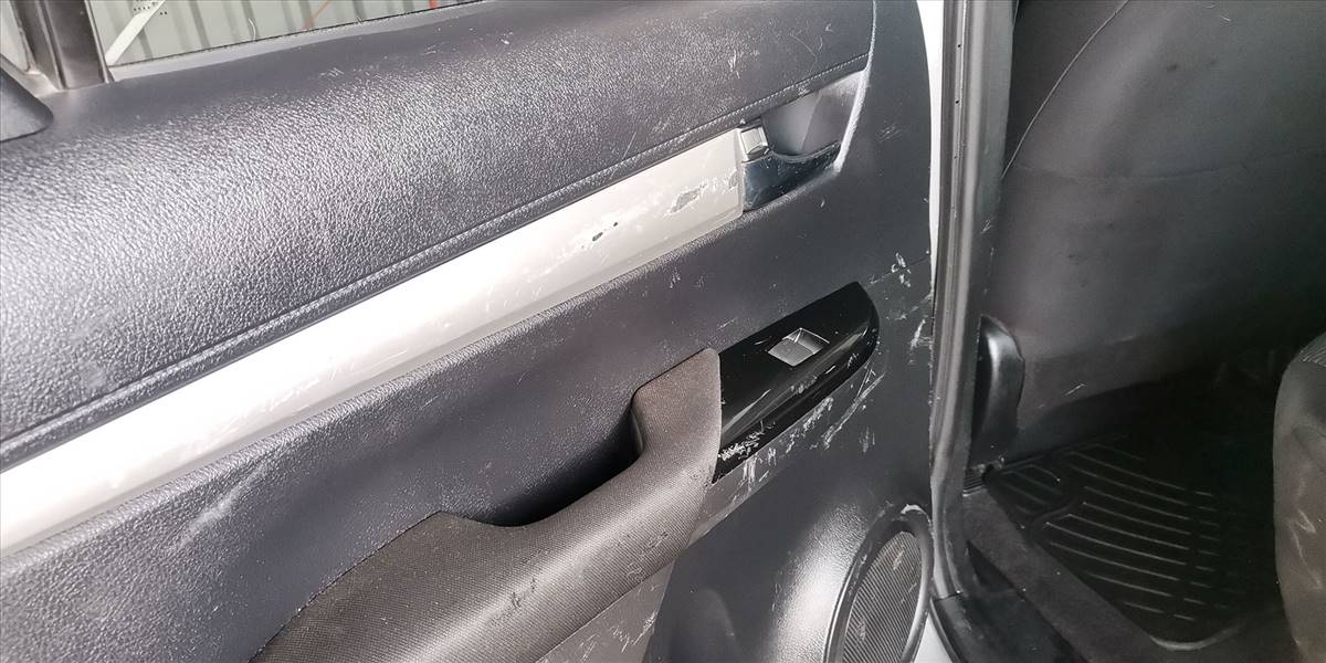 TOYOTA HI LUX DCAB 4X2 2.4 - Imagen 45