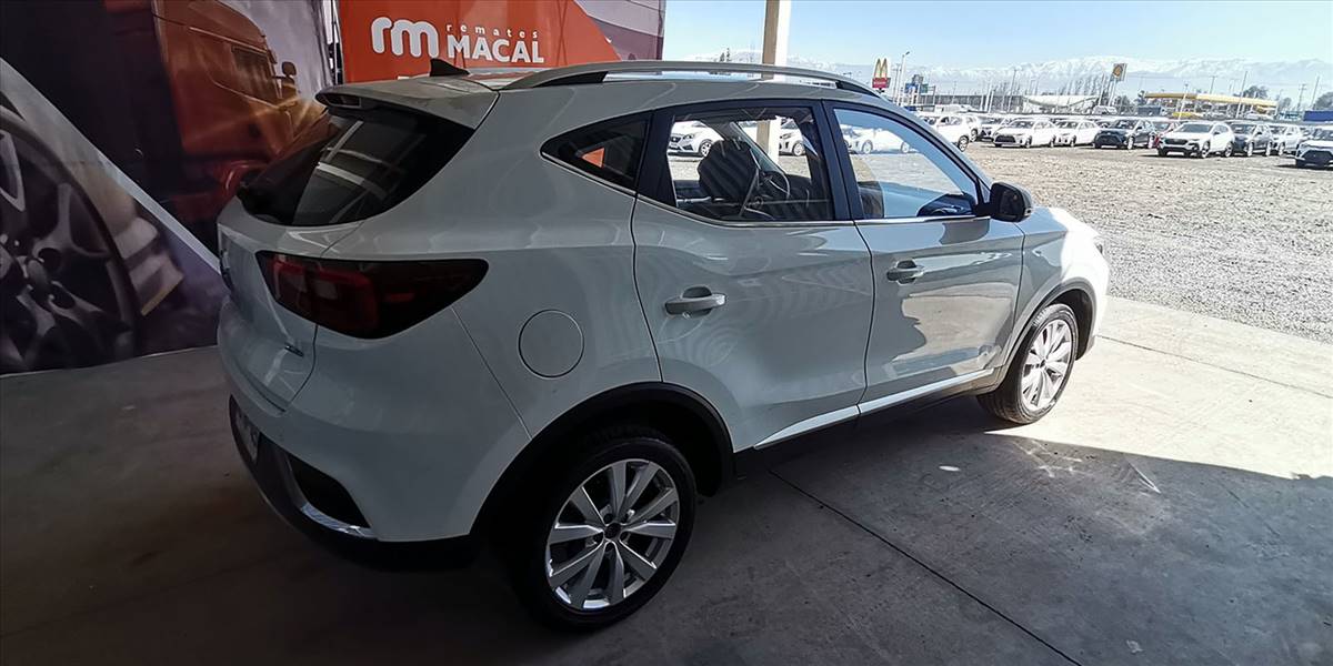 MG ZS 1.5 AT - Imagen 21