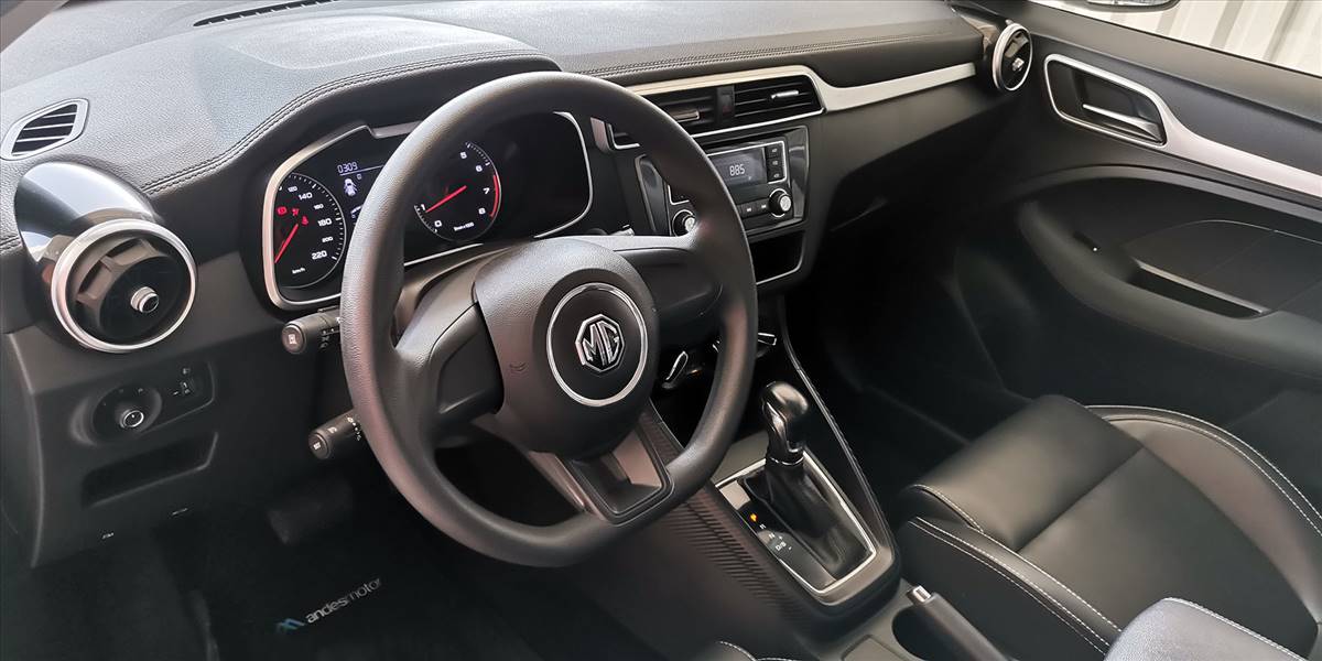 MG ZS 1.5 AT - Imagen 42