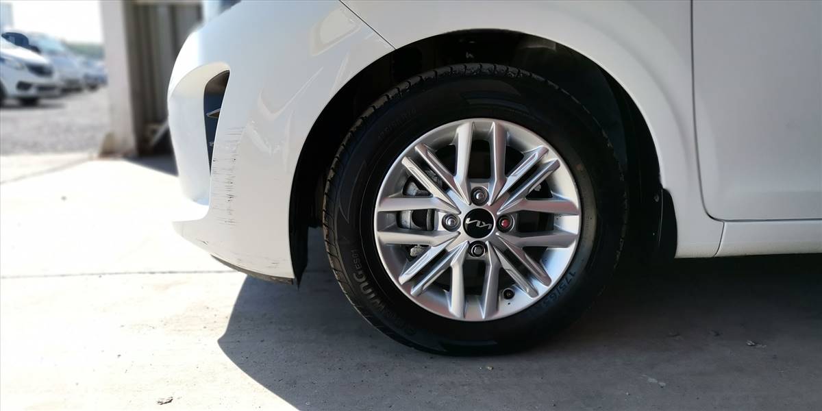 KIA MORNING MPI 1.2 AUT - Imagen 18