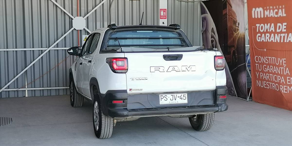 RAM 700 SLT CD 1.4 - Imagen 6