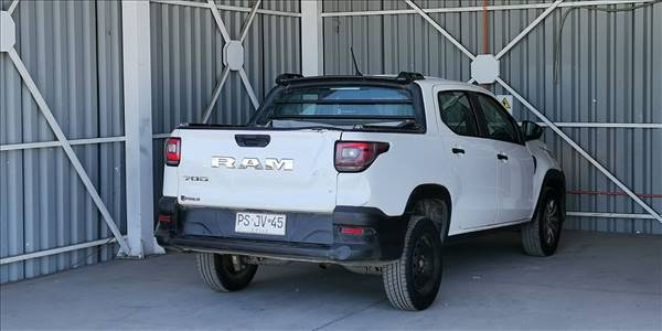 RAM 700 SLT CD 1.4 - Imagen 9