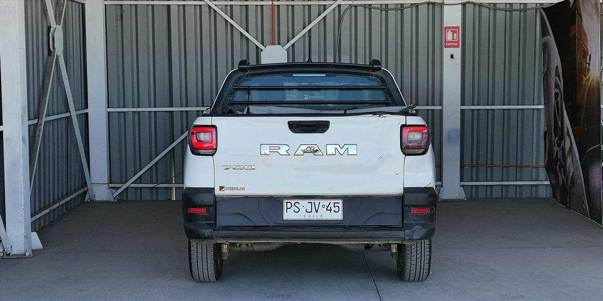 RAM 700 SLT CD 1.4 - Imagen 15