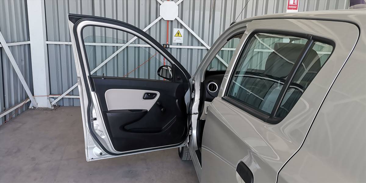 SUZUKI ALTO GL HB 800CC - Imagen 27