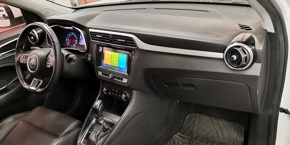 MG ZS 1.5 AT - Imagen 25