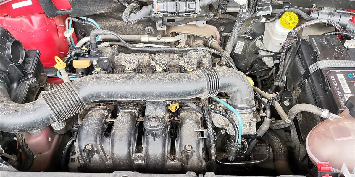 JEEP RENEGADE SPORT 1.8 - Imagen 16