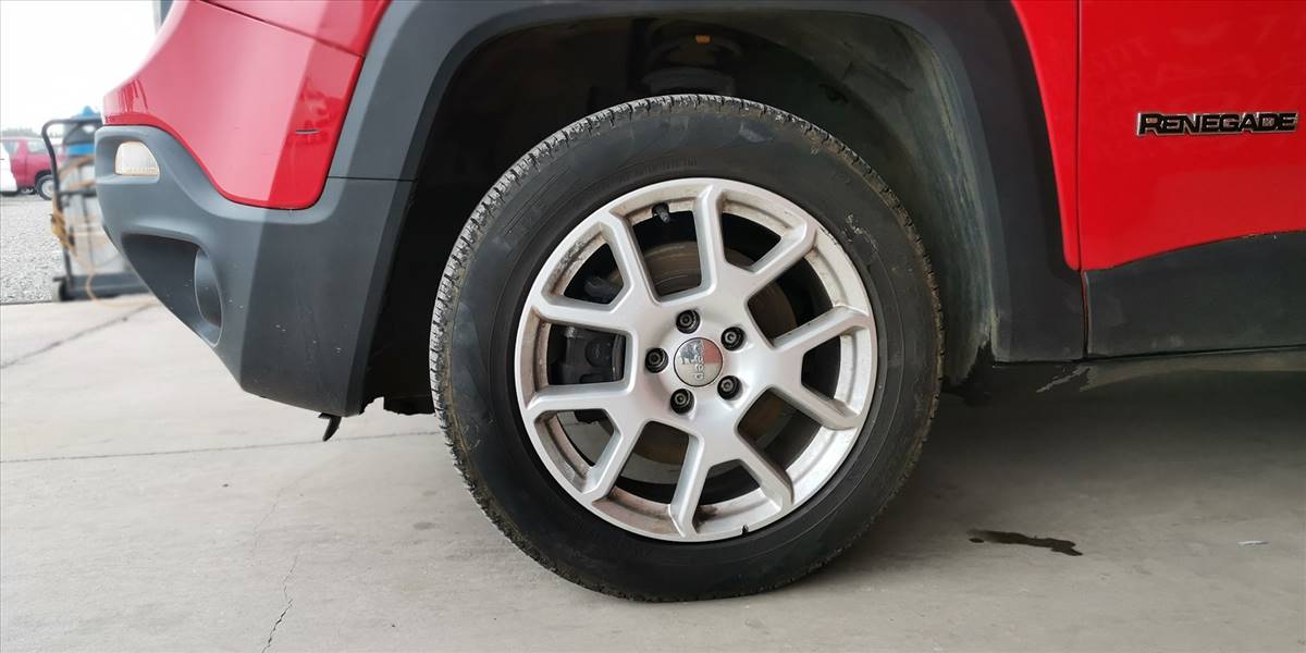 JEEP RENEGADE SPORT 1.8 - Imagen 18
