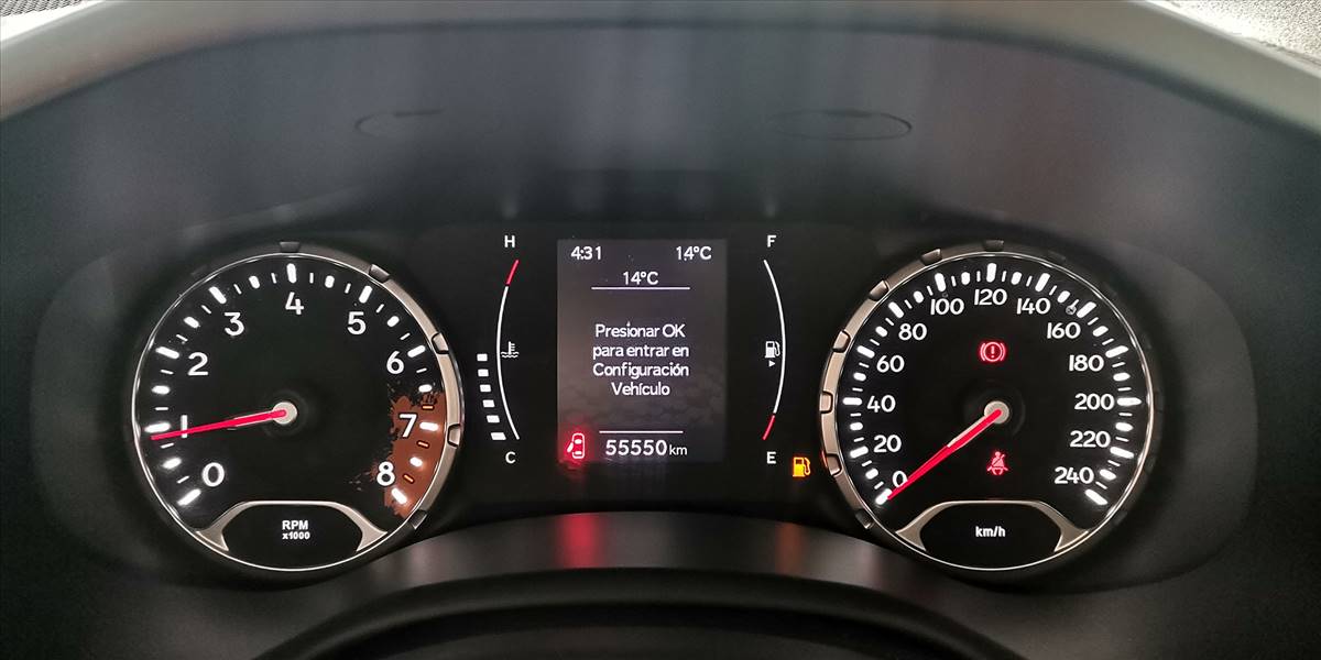 JEEP RENEGADE SPORT 1.8 - Imagen 24