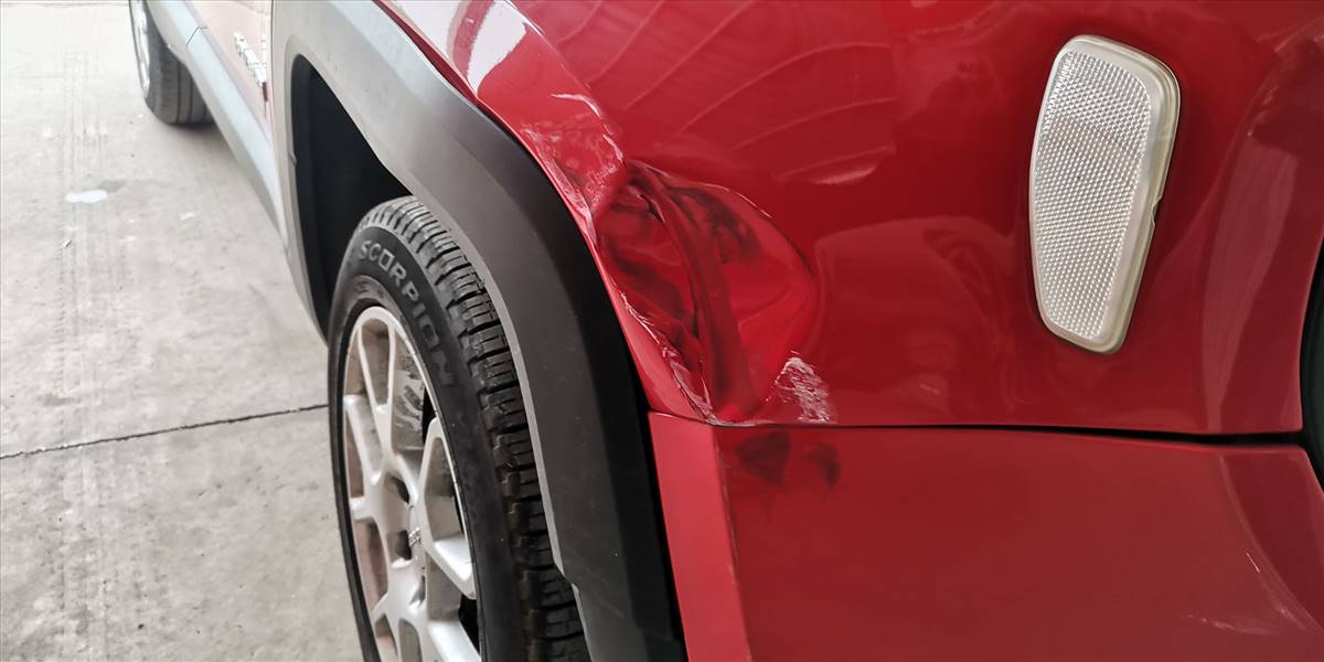 JEEP RENEGADE SPORT 1.8 - Imagen 37
