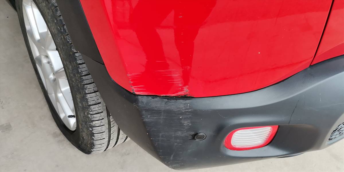 JEEP RENEGADE SPORT 1.8 - Imagen 40