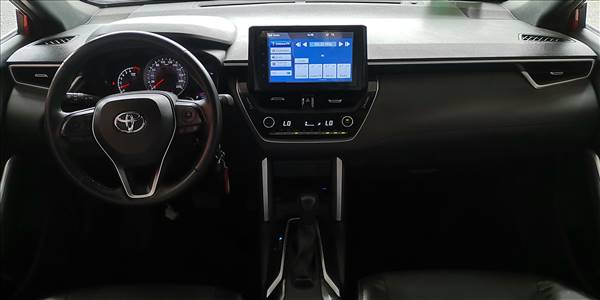 TOYOTA COROLLA CROSS 2.0 AUT - Imagen 8