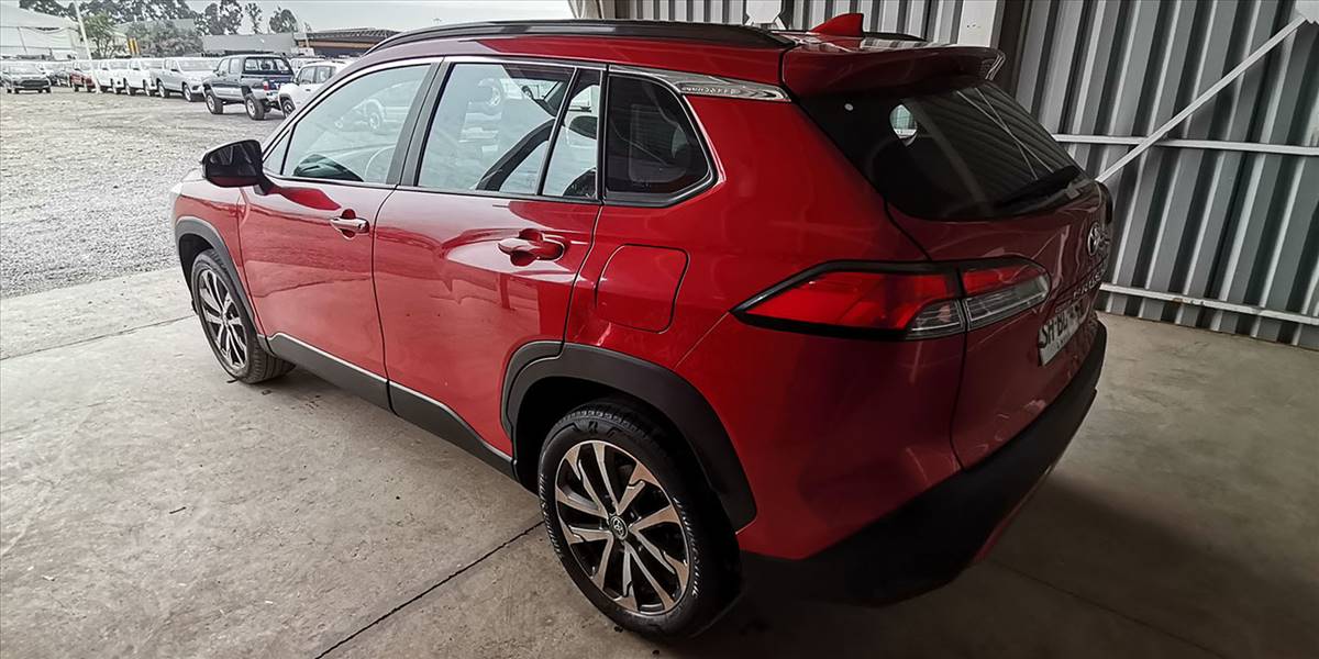 TOYOTA COROLLA CROSS 2.0 AUT - Imagen 10
