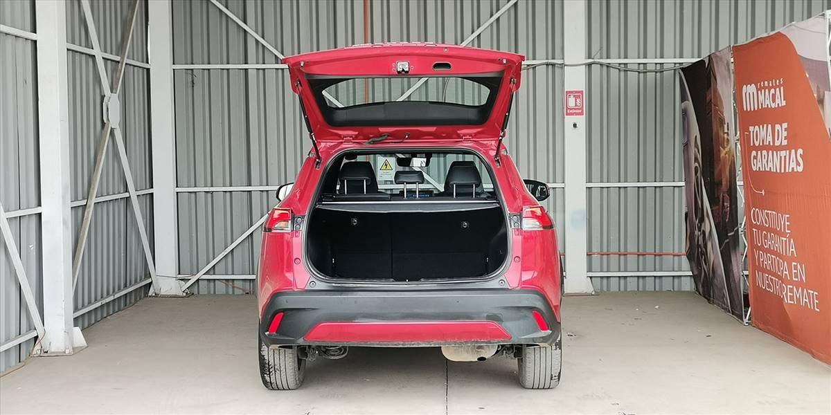 TOYOTA COROLLA CROSS 2.0 AUT - Imagen 13