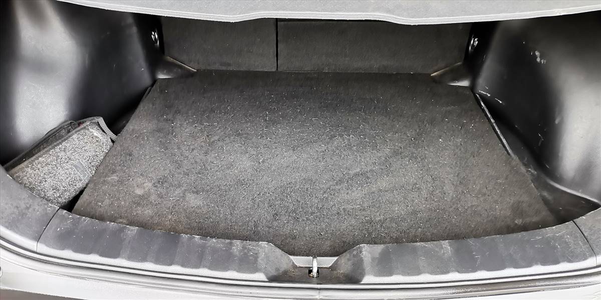 TOYOTA COROLLA CROSS 2.0 AUT - Imagen 14