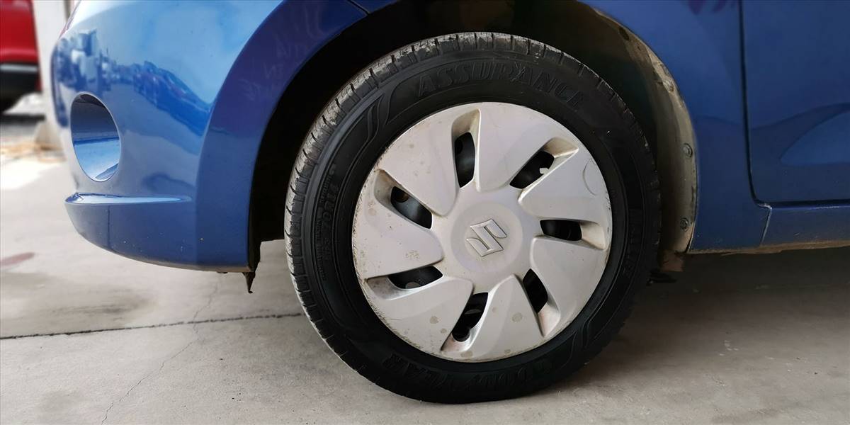 SUZUKI CELERIO GLX HB 1.0 AUT - Imagen 18