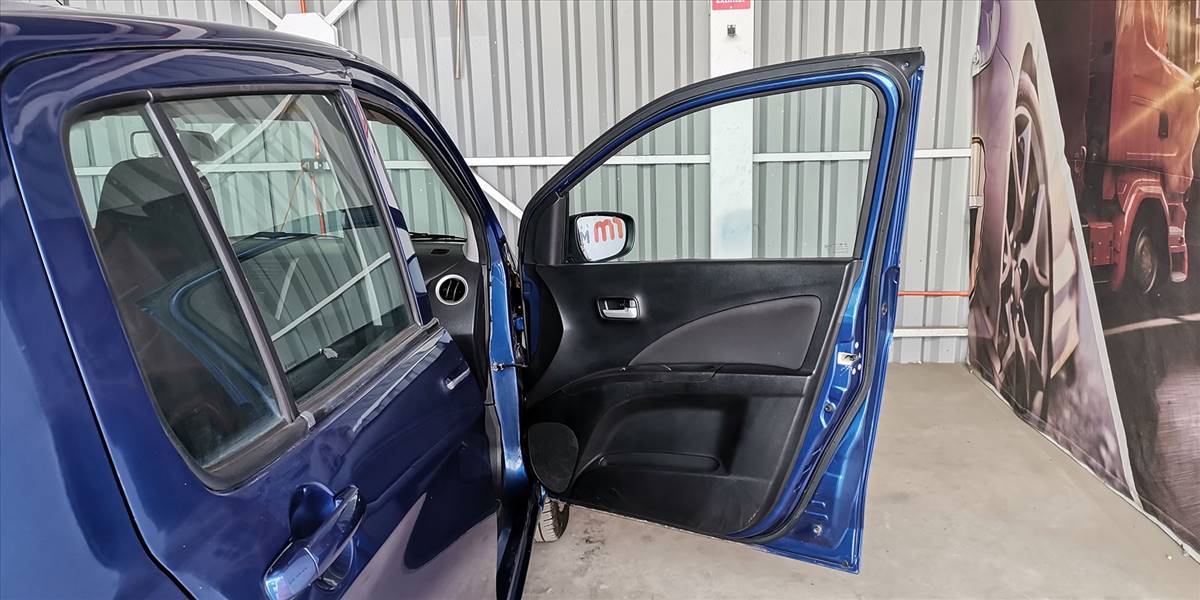 SUZUKI CELERIO GLX HB 1.0 AUT - Imagen 28